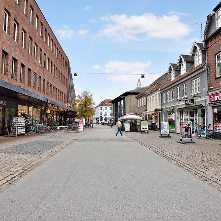 Sanders Fjord - Dreamy One-Bedroom Apartment In Center Of Roskilde Bagian luar foto