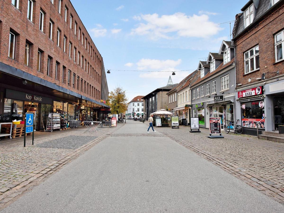 Sanders Fjord - Dreamy One-Bedroom Apartment In Center Of Roskilde Bagian luar foto